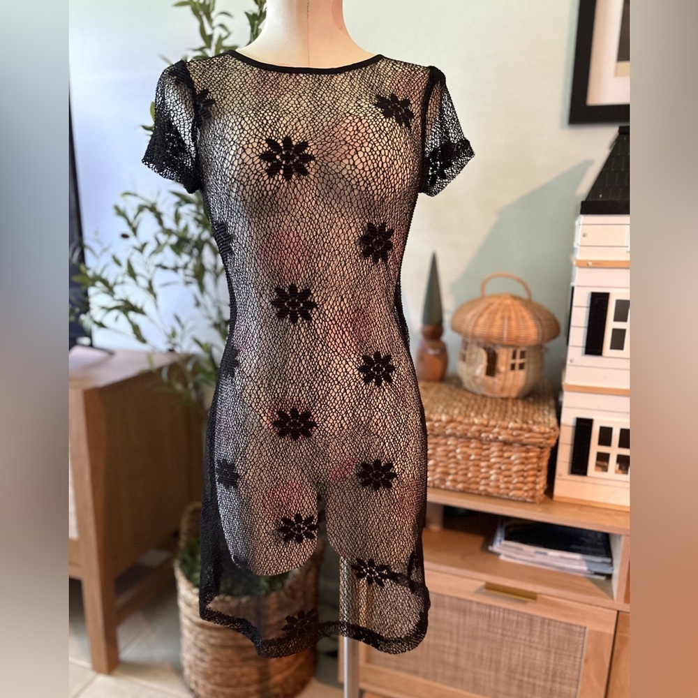 Caren Sport Vintage Floral Crochet Black Mini Dress Small